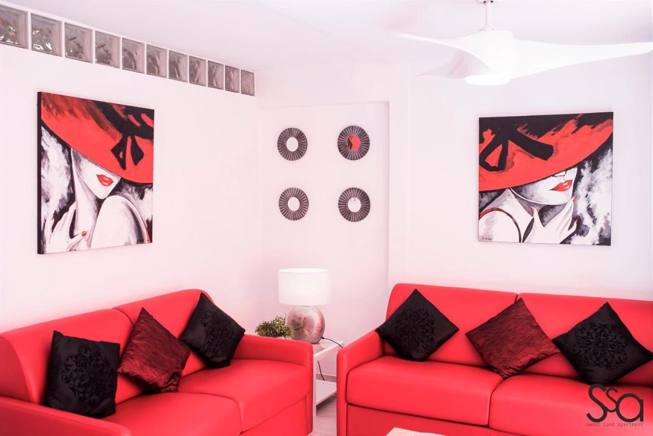 My Sweet Red Apartment Бенидорм Екстериор снимка